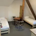 Capitol 3*