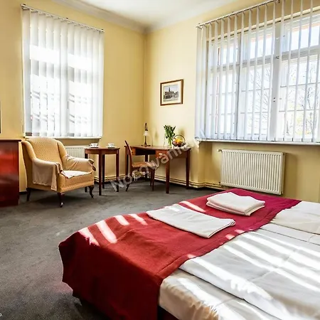 Capitol Pensjonat 3*